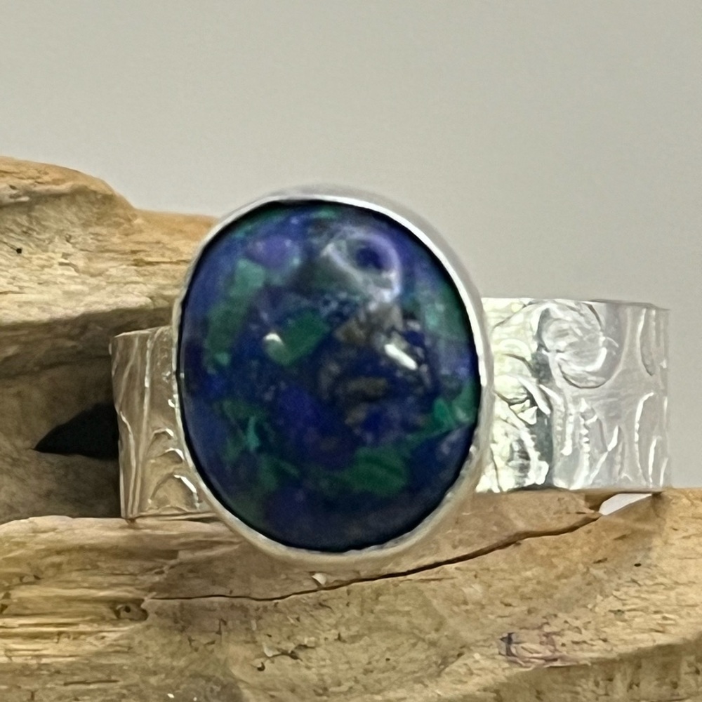 Sterling Silver and Malachite/Azurite Gemstone Ring with Textured Finish - Picture 3 of 3